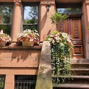 West 119th Guest Frühstückspension